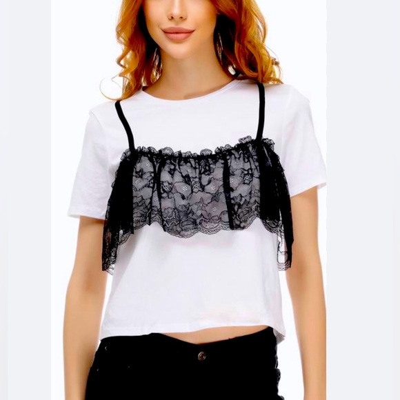 Tops - Zara White cotton Tshirt black lace